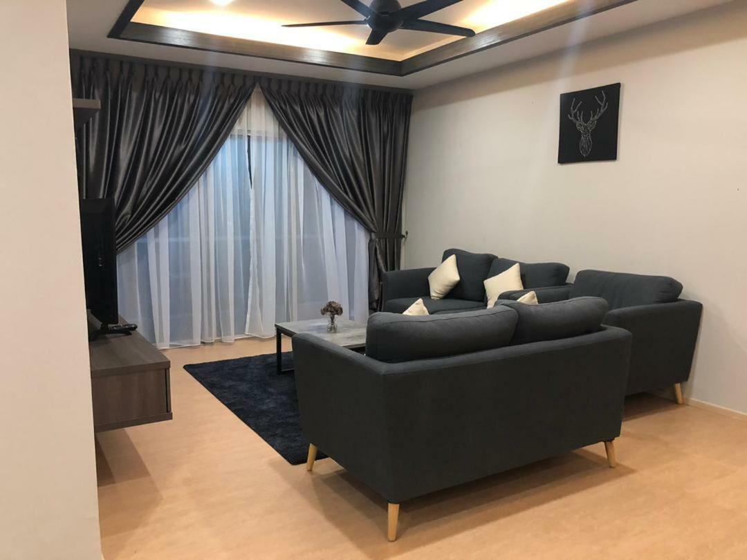 Meena'S Apartment @ The Quintet مرتفعات كاميرون المظهر الخارجي الصورة